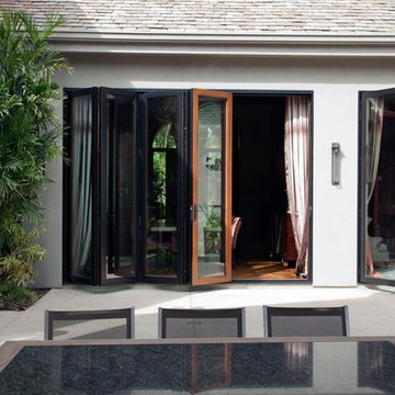 LaCantina Wax Residence