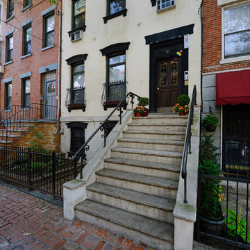 Inviting 2 bedroom 2 bath with optional office/den on tree lined Garden Street.