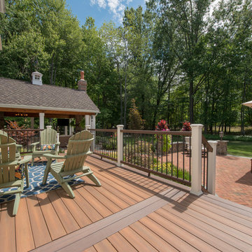 Deck/Outdoor Kitchen/Pavilion