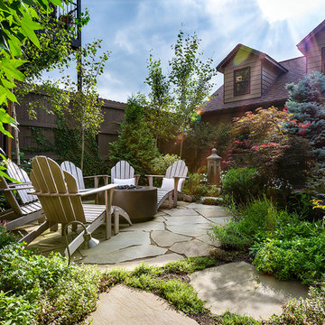 Lakeview Lush Rear Yard Retreat