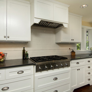 Bright Cottage Kitchen Remodel