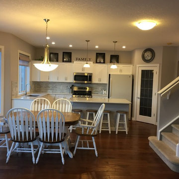 Kitchen Cabinet Refinish and Glazing