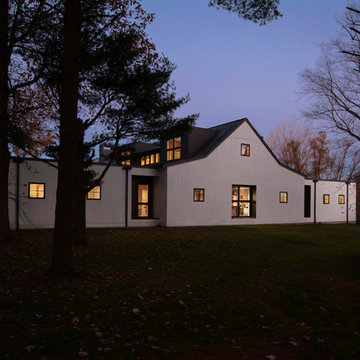 New Modern Farmhouse 3