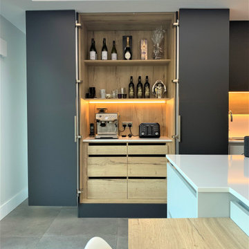 Matt Graphite and Pale Grey Breakfasting Kitchen and Family Room