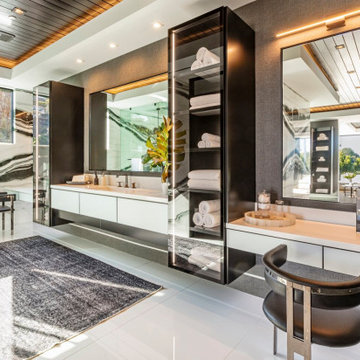 Bundy Drive Brentwood, Los Angeles luxury home spa style primary bathroom
