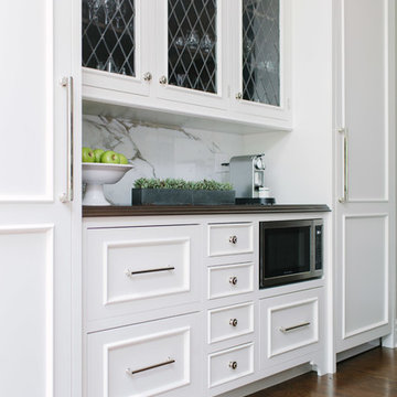 Built-in refrigerator columns