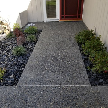 Walkways / Entryways