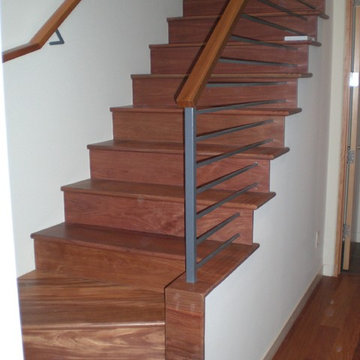 Santos Mahogany