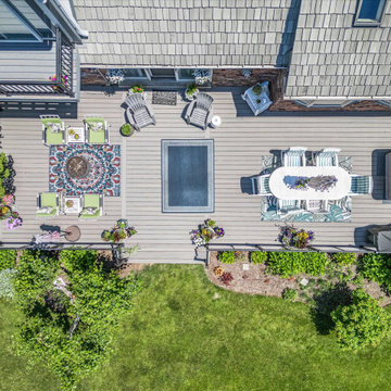 Deer Park Composite Deck with TimberTech® Reserve Driftwood & Westbury Bella Cav