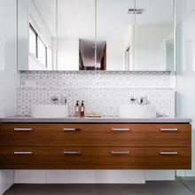 bathroom colours