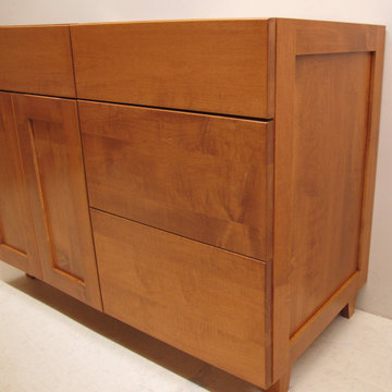 Malibu Komor Vanity