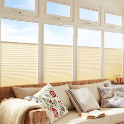 Trilite&trade; Top-Down, Bottom-Up Pleated blinds - Cellular Shades