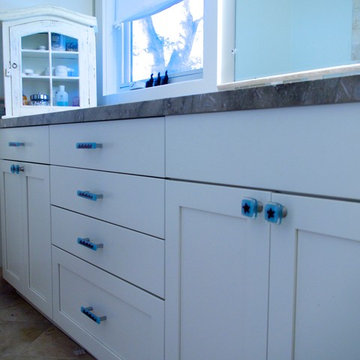 Glass Design Accents