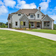Exterior - New Paint 2021