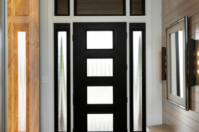 Minimalist entryway photo in Minneapolis