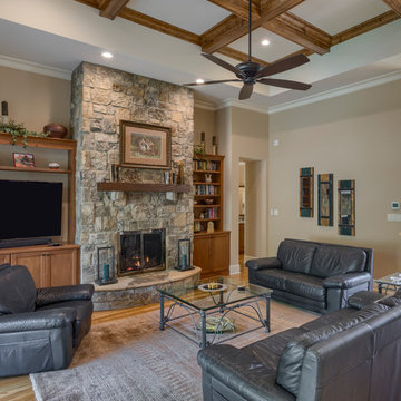 Hillside Manor