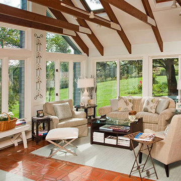 Weekend Retreat/Elegant Comfort