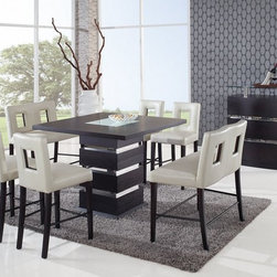 Traditional Dining Sets - Products
