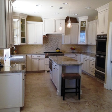 Coto de Caza Kitchen