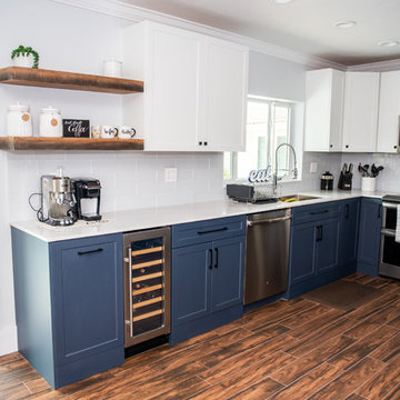 Contemporary Kitchen Update Done in a 2 Tone Color