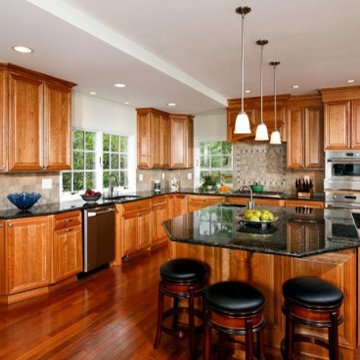 Mount Vernon Addition Ideal for Entertaining with New Kitchen and Patio