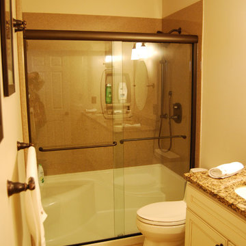 Traditional Master Bathroom