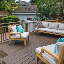 NE Portland TimberTech Deck - Outdoor Decor