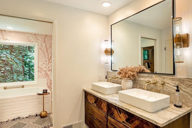 Example of a classic bathroom design