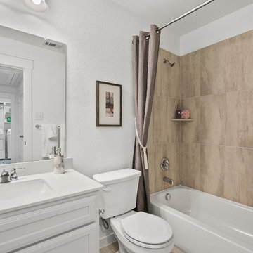 Dallas, Texas | Clements Ranch - Journey Horizon Secondary Bathroom