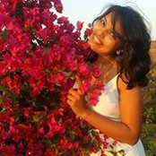 Dipti Lapasiyas foto