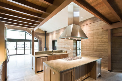 This is an example of a kitchen in Austin.