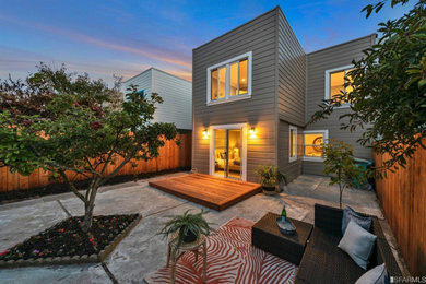 Inspiration for a timeless patio remodel in San Francisco