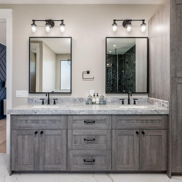Black-and-White Theme Modern Bathroom Renovation in Newport Beach, CA