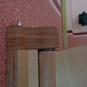 Kinder sicher an der Treppe
