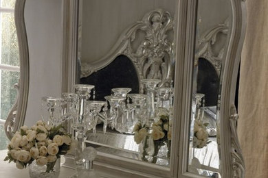 Classic Luxury Wall Mirrors: Furnishing for your home