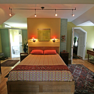 Bedroom & Closets