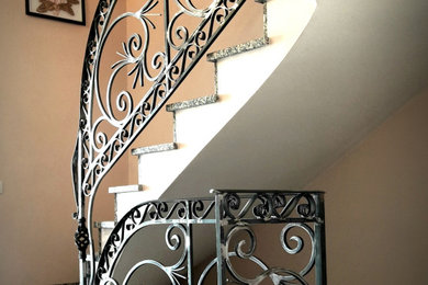 Photo of a contemporary staircase in Paris.