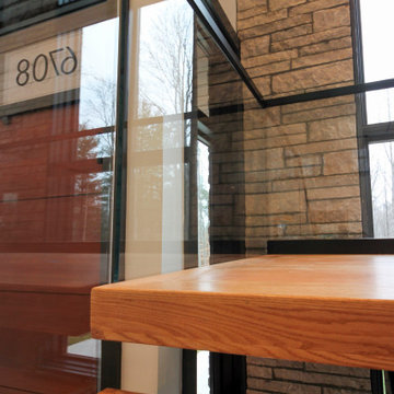 Project #98 | Modern Mono-beam Staircase with Glass Railing
