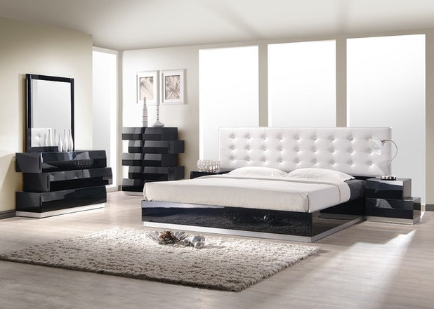 Modern Bedroom by Designer Group USA Inc