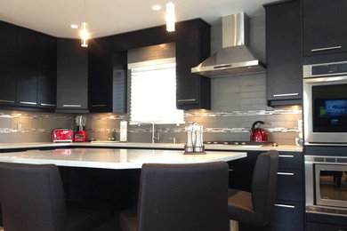 Example of a trendy kitchen design in Vancouver