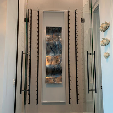 A Modern Display That Lets the Art Shine