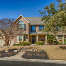 1715 Cactus Bluff