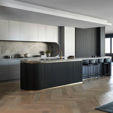 Kitchen & Dining