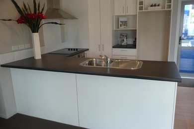 2010 A1 Homes Showroom