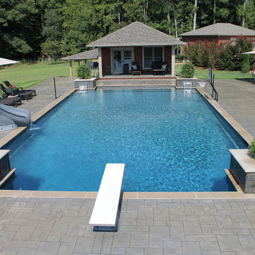 Paris, TN Custom Gunite with Fountains