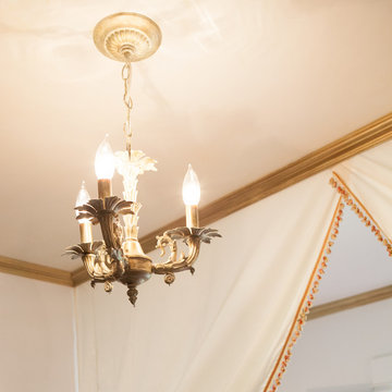 Young girl's bedroom