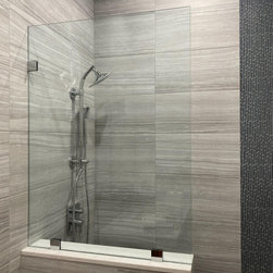Del Mar - San Diego - Shower Doors