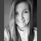 Keely Hudelsons foto