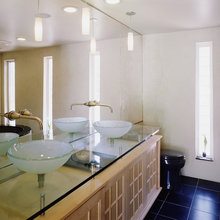Vessel sinks
