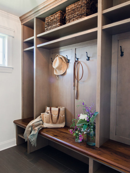 Traditional Galley Laundry Room Design Ideas, Remodels & Photos